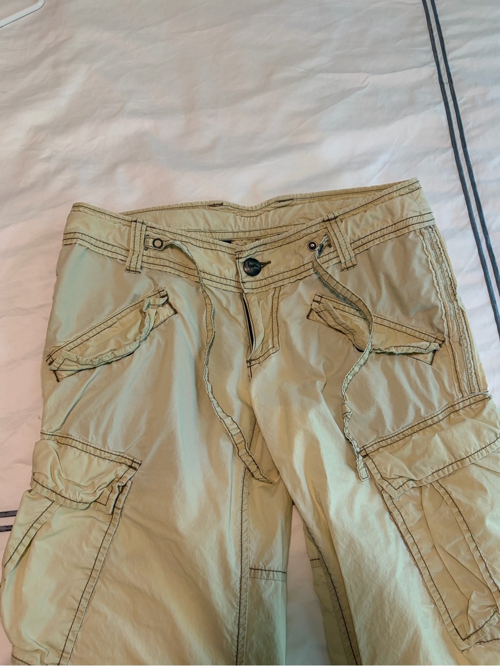 Free People - Vintage 2007 low rise Light Khaki Cargo Pants